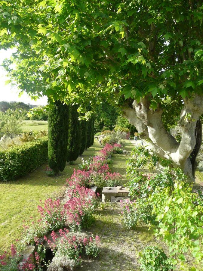 La Capucine Bed and Breakfast Lagnes Exterior foto